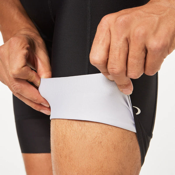 DESTOCKAGE Cuissardes velo cycliste Oakley Endurance Bib 3.0 Noir