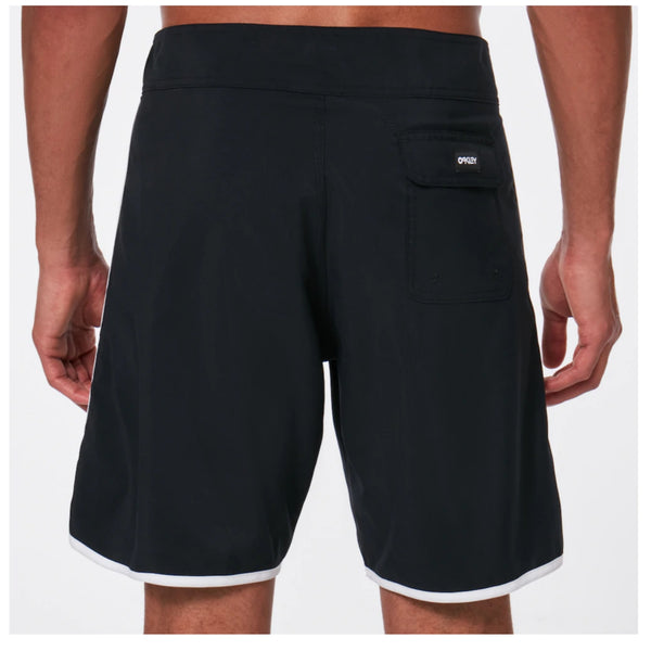 Short Oakley Solid Crest 19 BoadShort Noir Blanc BLK FD