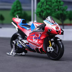 MINIATURE MOTO PRAMAC RACING DESMODICI GP  JOHAN ZARCO #51:18 MAISTO