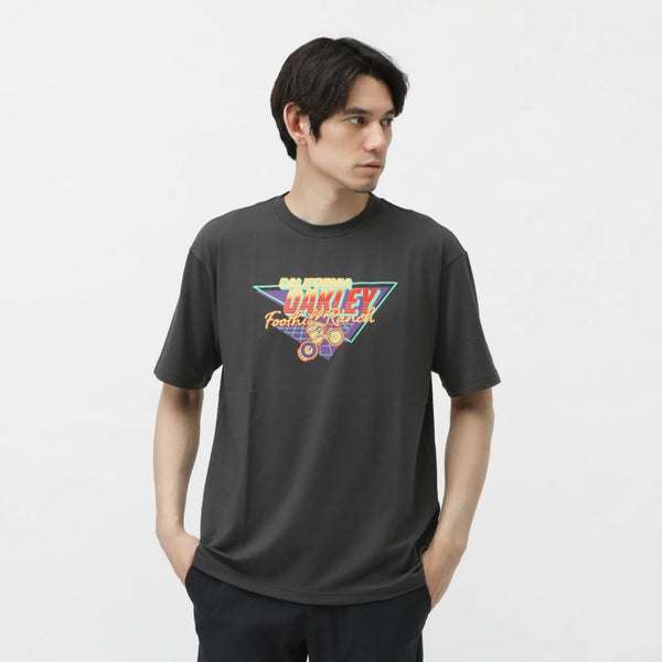 TEE SHIRT OAKLEY EN NEW RETRO TEE 8BIT 2.0 NOIR