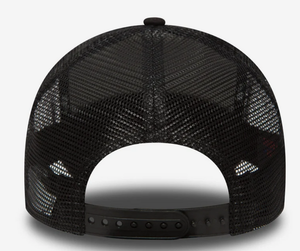 Casquette NEW ERA New York Yankees Clean Black On Black A-Frame Trucker Cap 11579474 newera