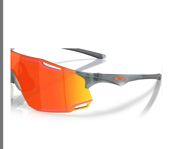 LUNETTE OAKLEY CYBR DYNO NOIR CRYSTAL MAT PRIZM RUBY